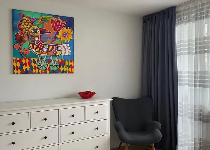 דירה Elegant In Centre פלאנגה